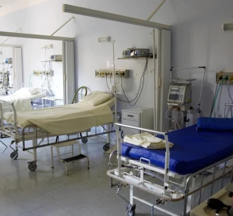 Free hospital beds photo